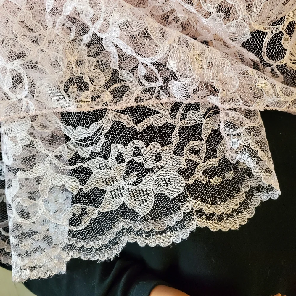 Pale Pink Rectangle Lace Mantilla Chapel Veil Veiled Woman Head Covering Church - Picture 4 of 4